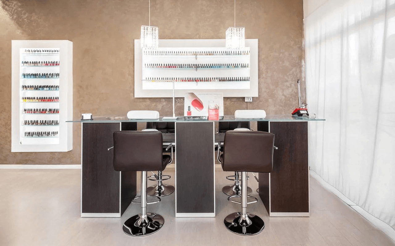 Inside Nails Center MG in Ostuni — photo 1 of 8