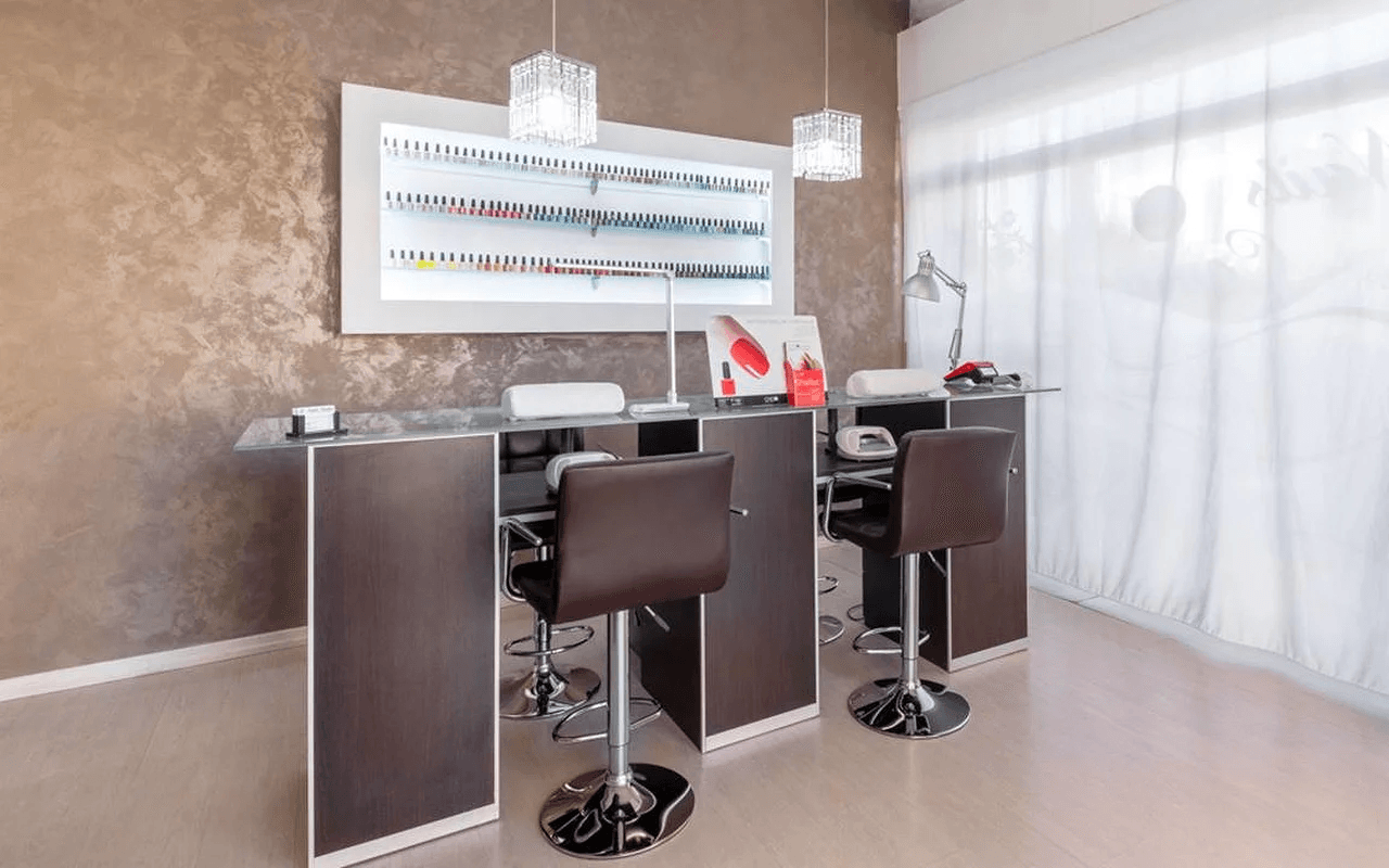 Inside Nails Center MG in Ostuni — photo 2 of 8